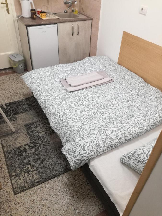 Mini Studio - One Traveler Lejlighed Beograd Eksteriør billede